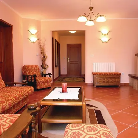 2 Bedroom Awesome In Novigrad * Novigrad Istria